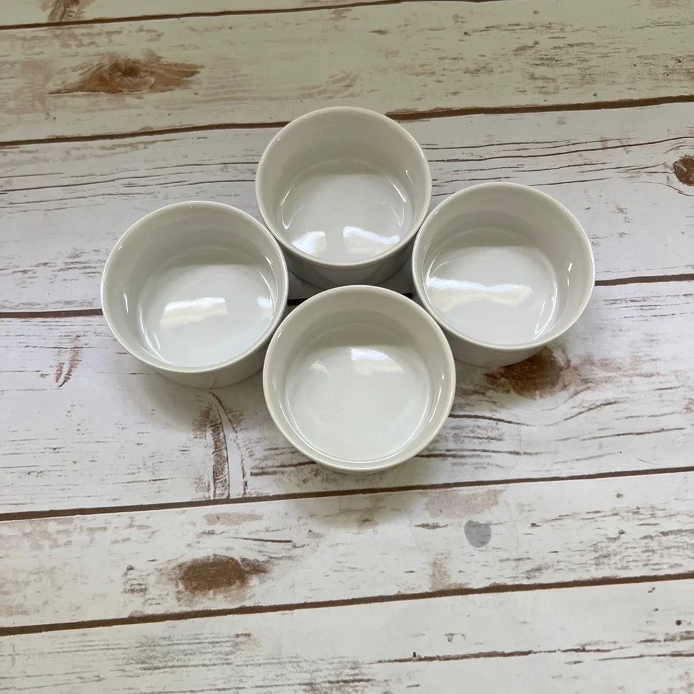 Le Tauci Ramekins White Ceramic Oven Safe Souffle Dishes Set of 4 6oz